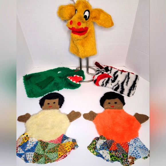 Vintage Rare Handpuppets Lot of 5 includes Girls Zebra Giraffe Dragon - Picture 1 of 8
